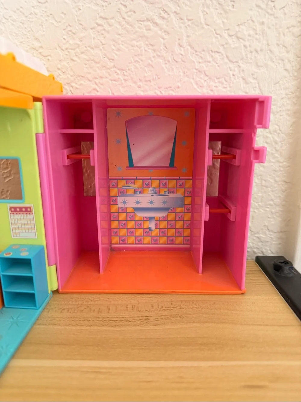 Vintage Polly Pocket Doll Play House Playset 2002 Excellent Condition